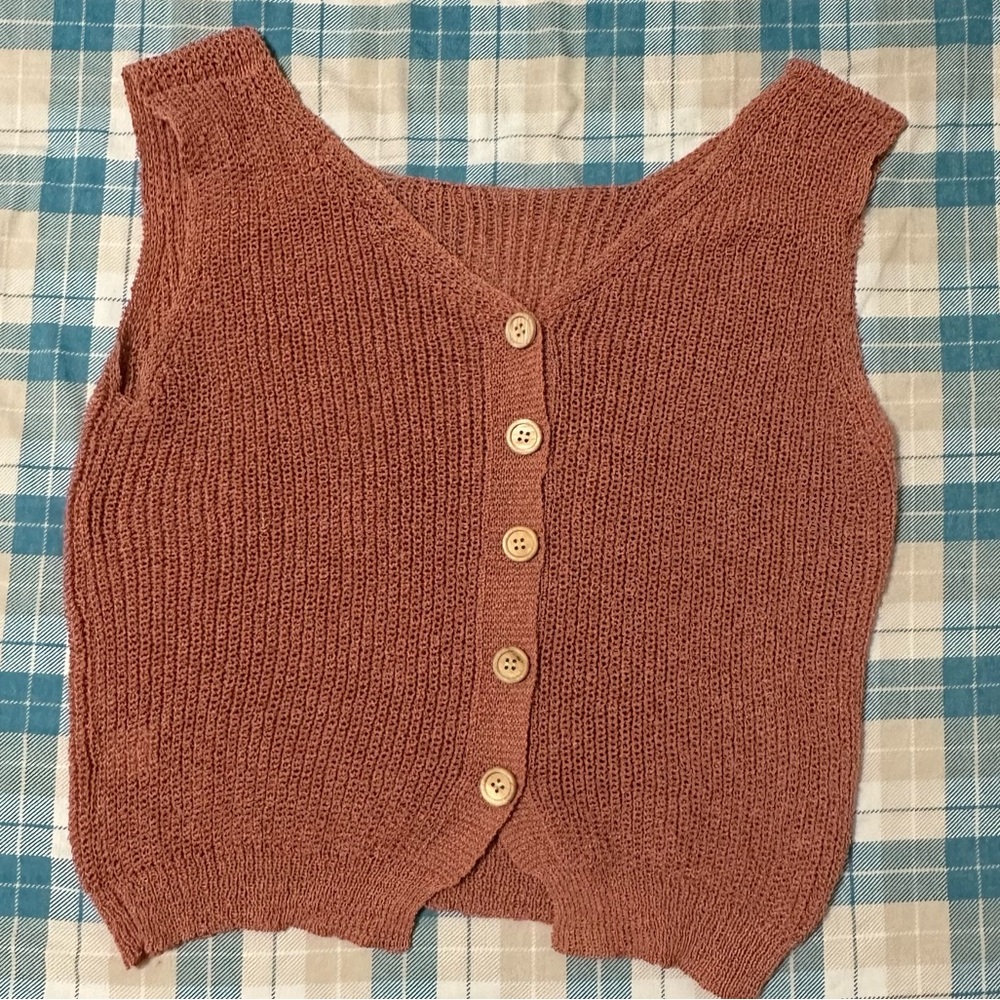 Sweet rain brand vest crochet knitted sweater like shirt pink